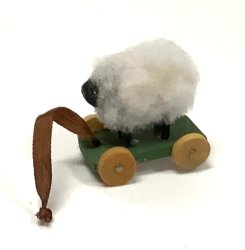 Fluffy Sheel Pull Toy