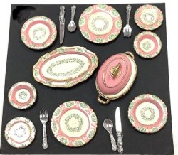 Dinner Service for Two, Pink